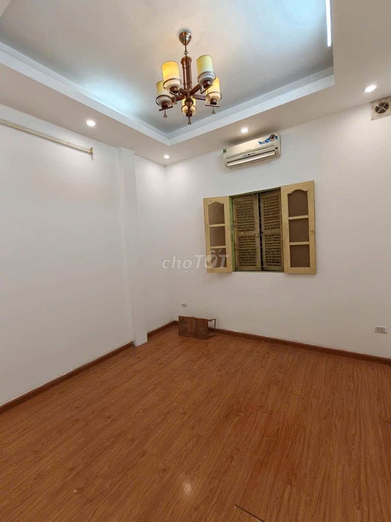 Cho thuê nhà riêng 40m*4 tầng ngõ 115 Núi Trúc, Ba Đình - ảnh 3