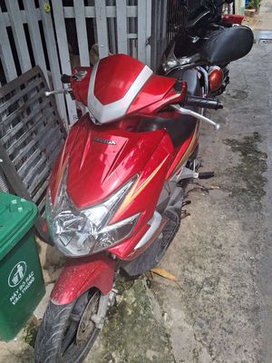 Honda Air Blade 2009 màu Đỏ. Gtdd