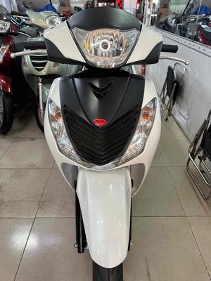 sh ý 2009 sm 101 xe mua 1 đời chủ zin bao đầu. Mua bán Xe máy tại Quận 8 Tp Hồ Chí Minh được đăng bởi A. Hải