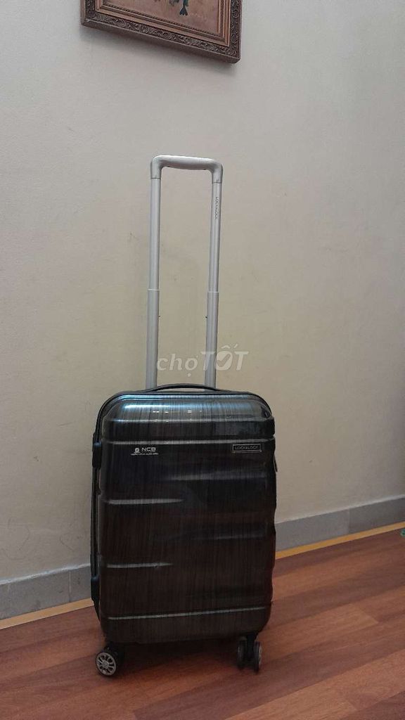 Vali size20 Lock&Lock. Mua bán Túi xách tại Quận Đống Đa Hà Nội được đăng bởi Phạm văn Thanh hình 1