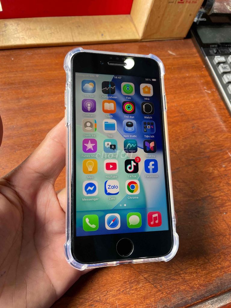Apple iPhone SE 2022 64GB Đen Đã sử dụng. Mua bán Điện thoại tại Quận Ninh Kiều Cần Thơ được đăng bởi Hưng Thịnh hình 1