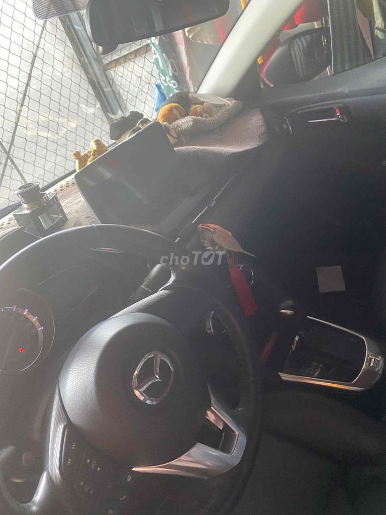 Mazda 2 2018  1.5 AT Sedan - 25465 km. Mua bán Ô tô tại Huyện Củ Chi Tp Hồ Chí Minh được đăng bởi Nguyễn văn Tân  hình 6