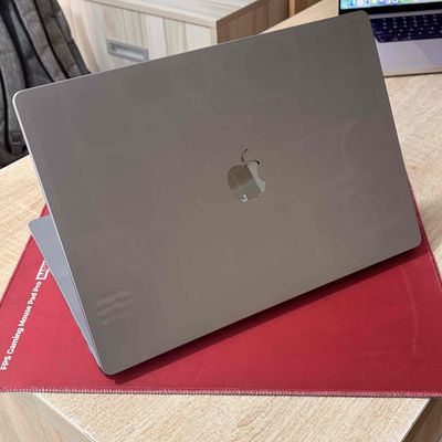 Apple MacBook Pro M1 Pro 16 inch 32GB/512GB
