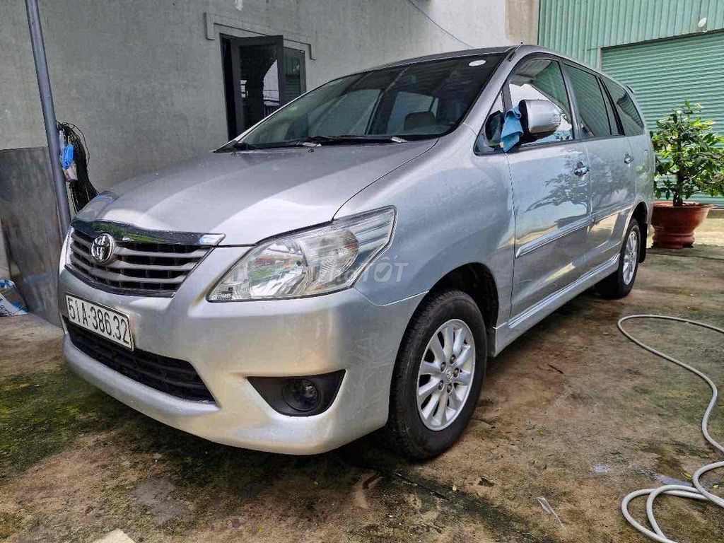 Toyota Innova 2012 2.0V - 280000 km. Mua bán Ô tô tại Quận 12 Tp Hồ Chí Minh được đăng bởi Nguyễn Phúc hình 2