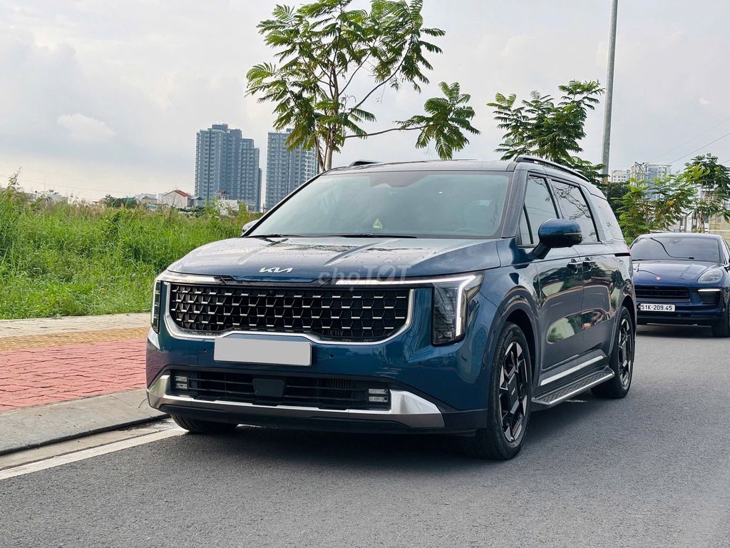Kia Carnival 2025 Signature 2.2D - 25000 km. Mua bán Ô tô tại Thành phố Thủ Đức Tp Hồ Chí Minh được đăng bởi ĐỨC XE LƯỚT hình 2