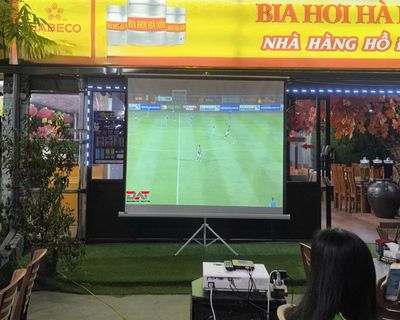 🧰MÁY CHIẾU CHO QUÁN CAFE, BÓNG ĐÁ, GIẢI TRÍ. Mua bán Đồ dùng văn phòng tại Quận Thanh Xuân Hà Nội được đăng bởi máy chiếu DAT