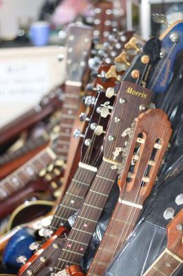 Kho Guitar Nhật Bãi và hàng xách tay lớn nhất VN.