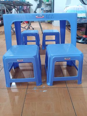 Thanh lý bàn ghế nhựa Duy Tân