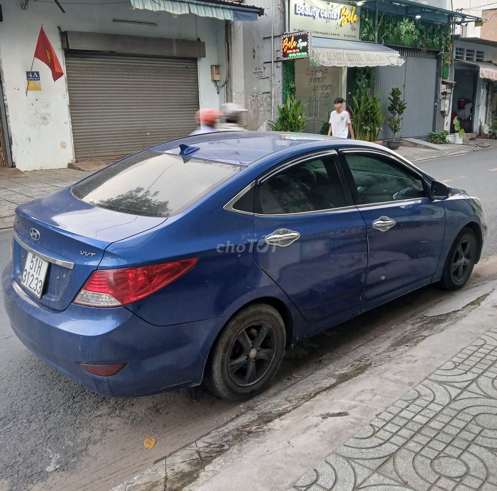 Bán xe Hyundai Accent 2011 - 80.000 km, 1.4 AT. Mua bán Ô tô tại Quận Bình Tân Tp Hồ Chí Minh được đăng bởi Nguyễn Minh hình 7