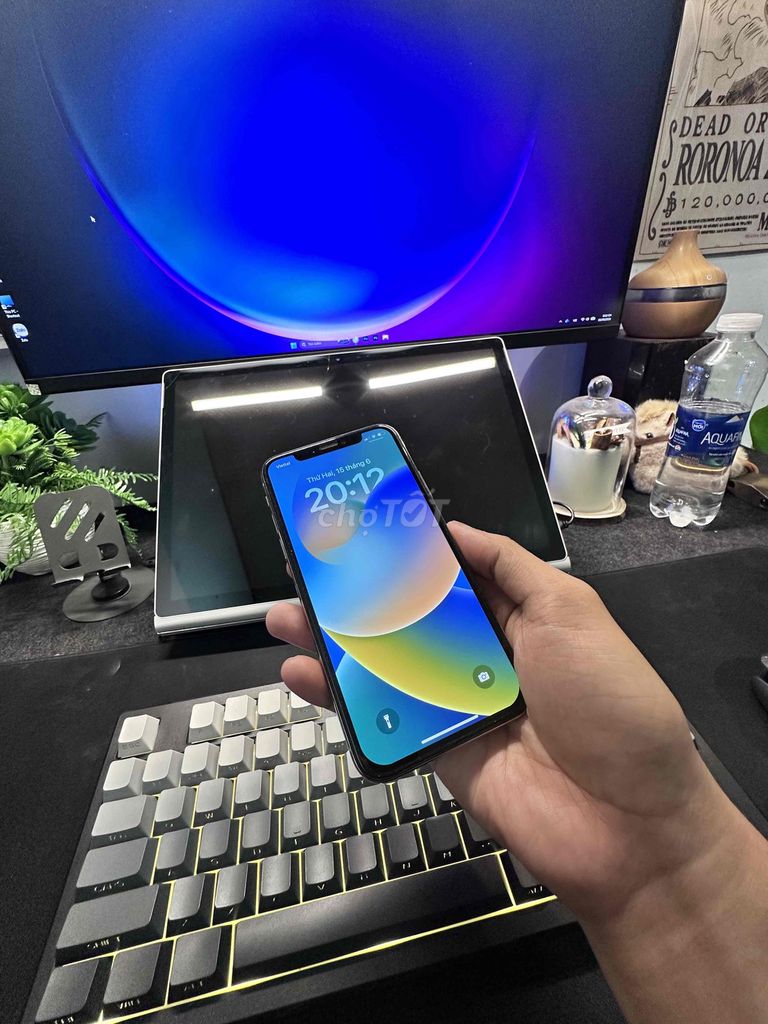 Apple iPhone X 64GB Bạc Đã sử dụng. Mua bán Điện thoại tại Thành phố Bến Tre Bến Tre được đăng bởi Nghiên Trạch hình 1