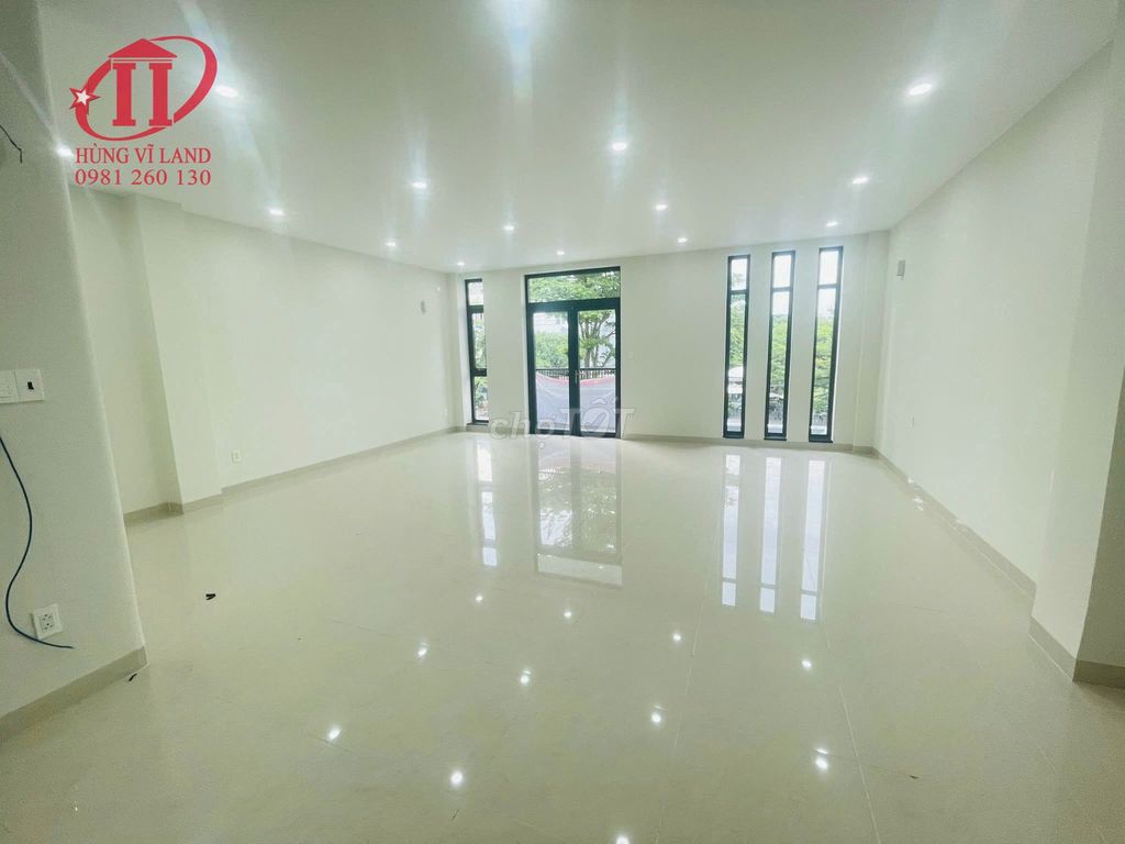 BDS HVL KÈO THƠM ! NHÀ 7x25M 4 TẦNG MT HUY CẬN, KDC GIA HÒA, PLB, Q9