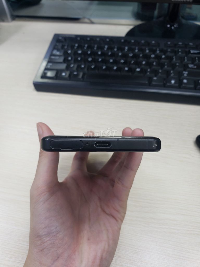 Sony Xperia V Mark 4 Đen Đã sử dụng. Mua bán Điện thoại tại Quận 12 Tp Hồ Chí Minh được đăng bởi Đình Vinh Trương hình 1