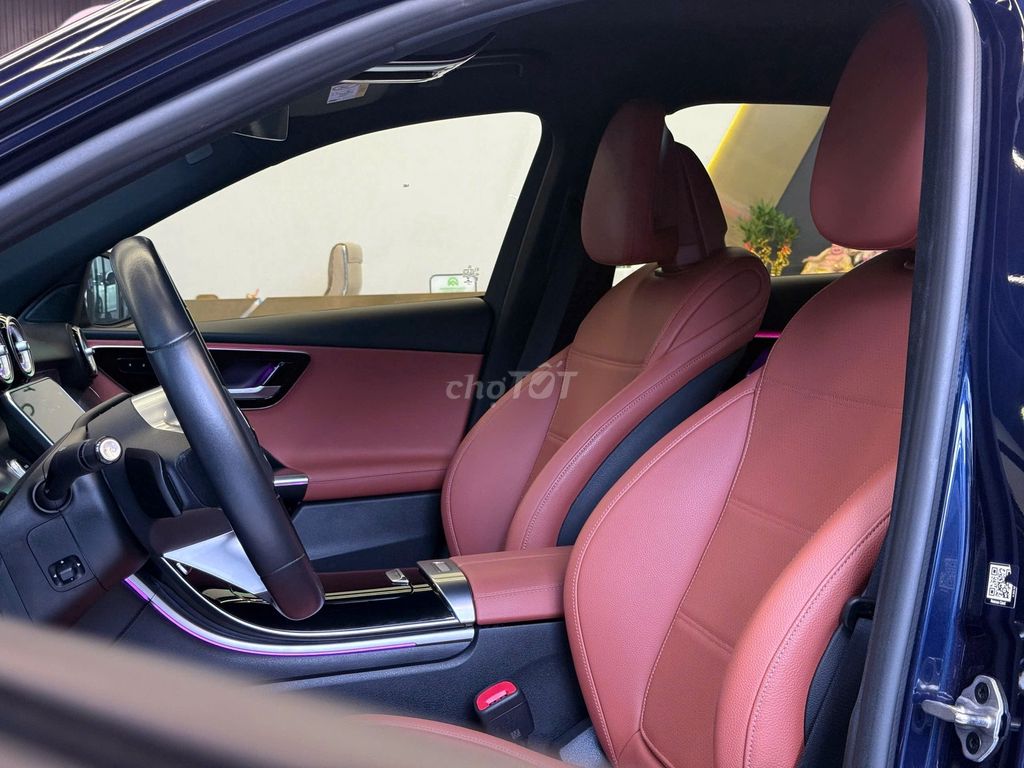 Mercedes C Class 2022 C200 Avantgarde siêu lướt. Mua bán Ô tô tại Quận Tân Bình Tp Hồ Chí Minh được đăng bởi Nguyễn Tấn Nguyên Phong hình 18