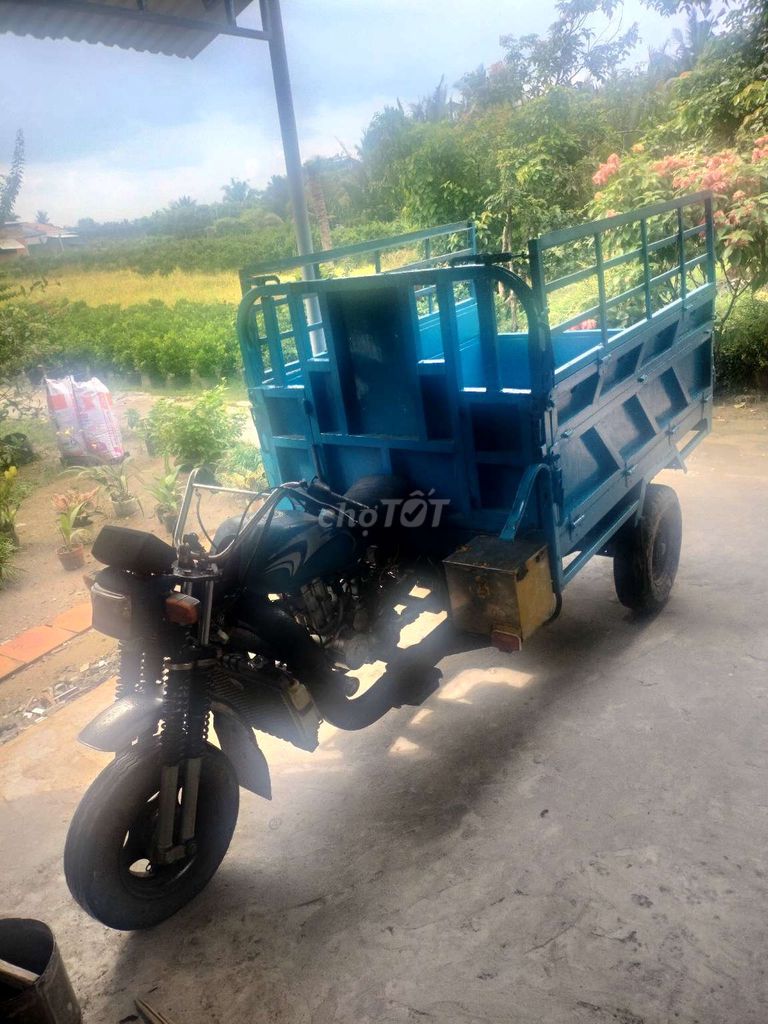 Bán xe ba bánh có ben. Mua bán Phương tiện khác tại Huyện Chợ Lách Bến Tre được đăng bởi hanh phuc hình 1