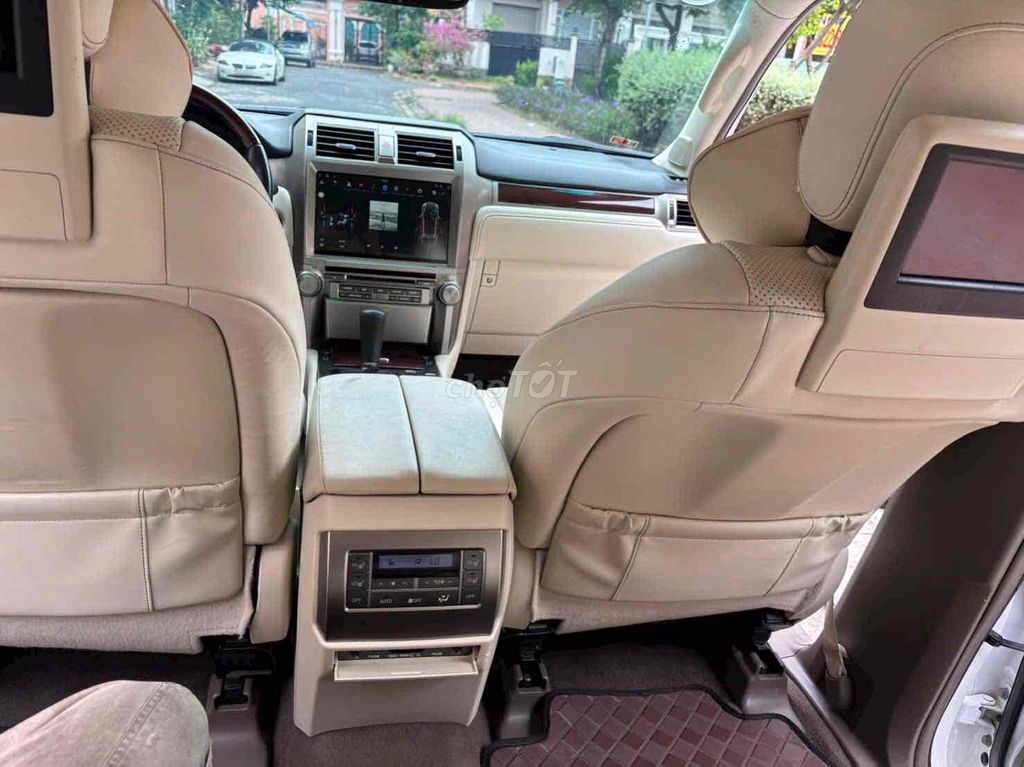 Lexus GX 2*** km. Mua bán Ô tô tại Quận 7 Tp Hồ Chí Minh được đăng bởi Tuấn Đỗ hình 11