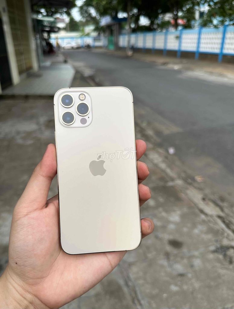 📱 iPhone 12 Pro 128GB Gold.