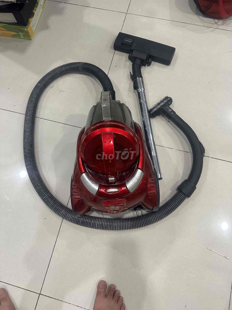 Máy hút bụi 2000w