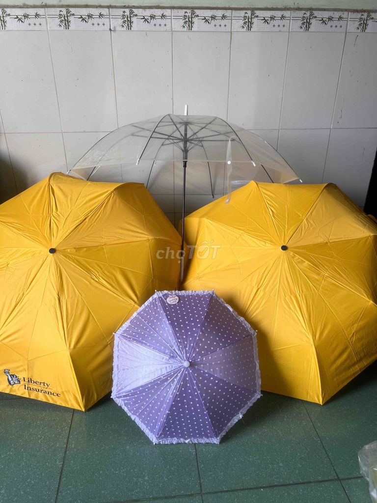 Dù du lịch Vàng 95%. Mua bán Đồ thể thao, Dã ngoại tại Thành phố Châu Đốc An Giang được đăng bởi Lê Bình Cầm Đồ 2 hình 1