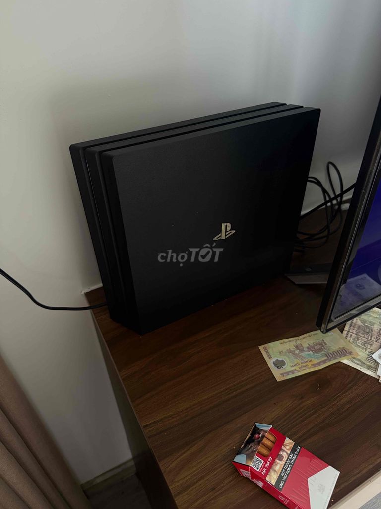 Sony PS4 Pro 1TB Đen Đã hack. Mua bán Thiết bị chơi game tại Quận 10 Tp Hồ Chí Minh được đăng bởi Jahangir Amonov hình 1