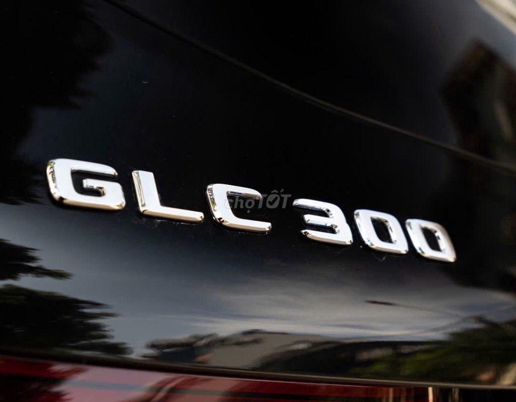 Mercedes Benz GLC300 4MATIC 2021. Mua bán Ô tô tại Quận 1 Tp Hồ Chí Minh được đăng bởi LongAnh AuTo  hình 16