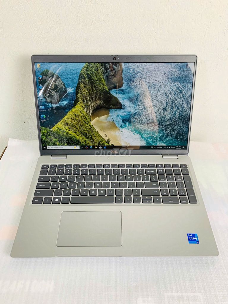 Dell Latitude 5530 i7-1255U 14 inch 8GB/256GB/FHD. Mua bán Laptop tại Quận Thanh Xuân Hà Nội được đăng bởi Huy Lê hình 1