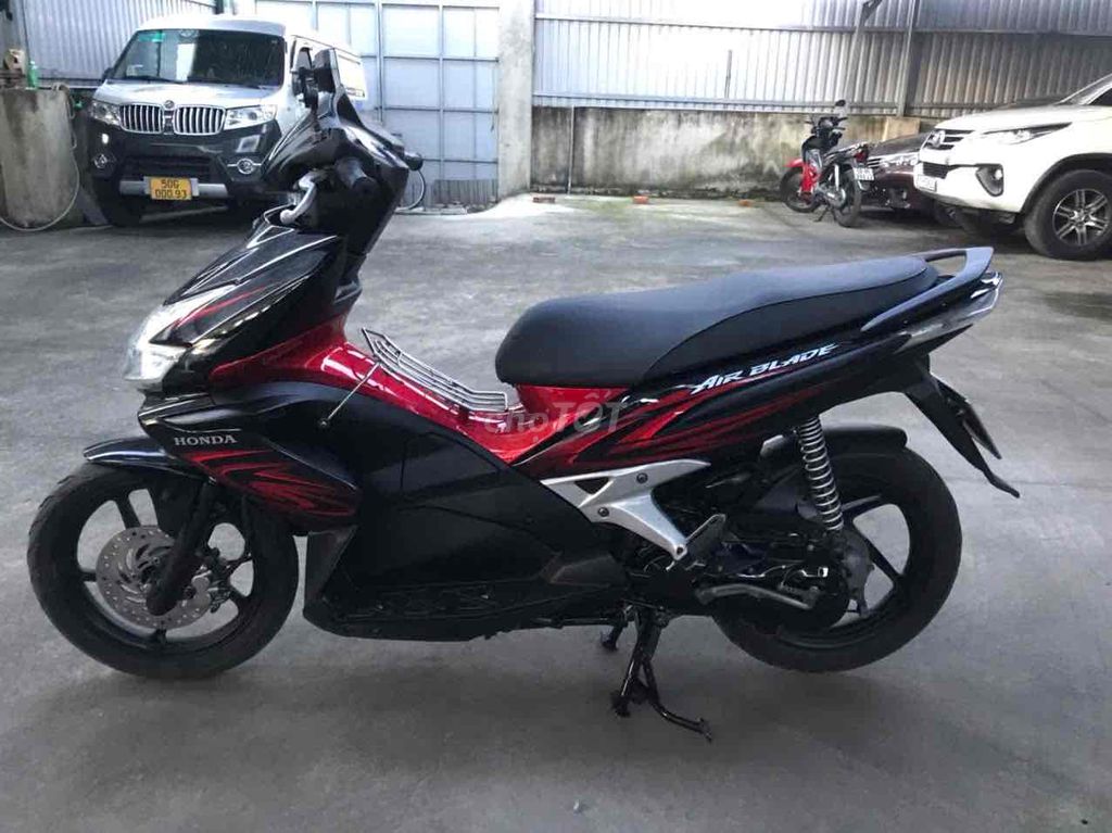 bán Honda Airblade  110 BXC đen đỏ đời 2008 bstp