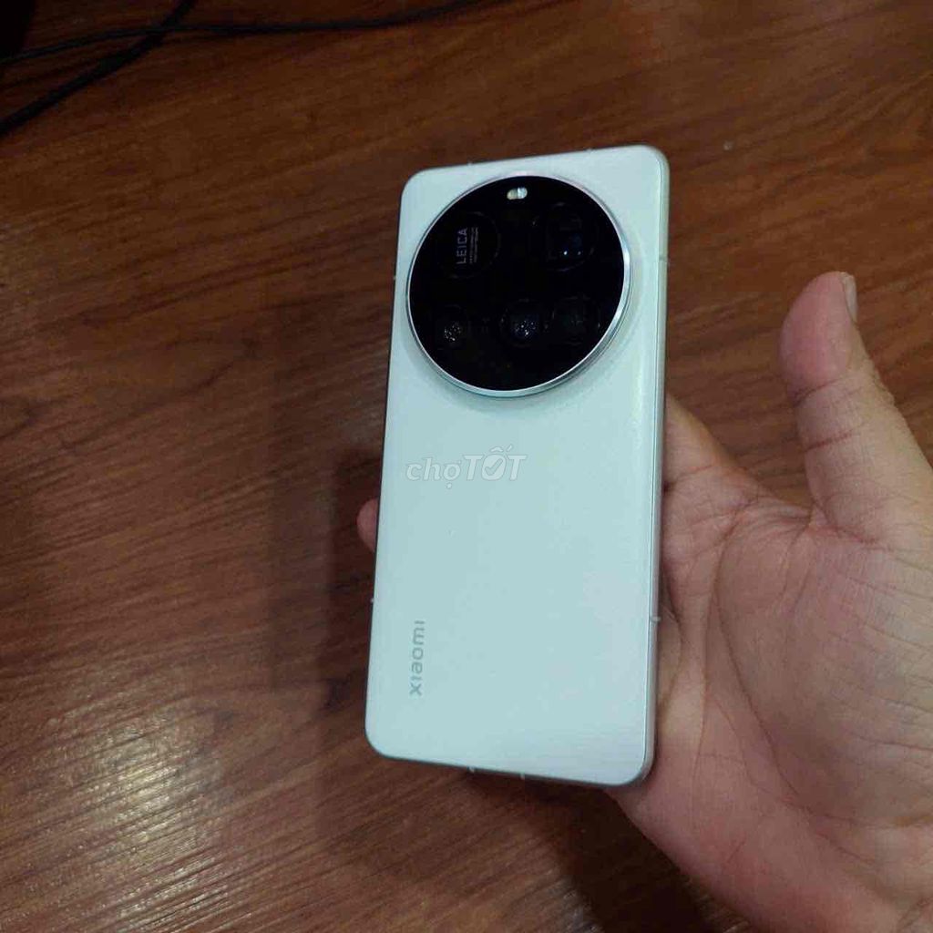 Xiaomi 15 Ultra 12GB/256GB Trắng zin đẹp 99% có gl. Mua bán Điện thoại tại Quận 12 Tp Hồ Chí Minh được đăng bởi phương bình hình 1