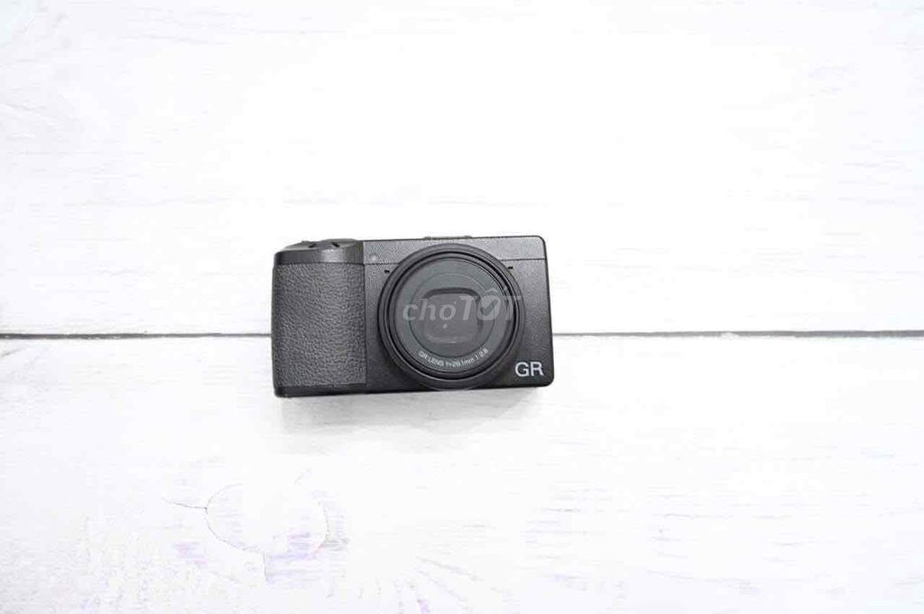 Ricoh GR3X đẹp kèm pin zin sạc for