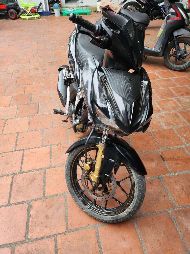 Honda Winner V2 ABS 2019 Đen nhám. Mua bán Xe máy tại Huyện Yên Phong Bắc Ninh được đăng bởi Duy Văn hình 7