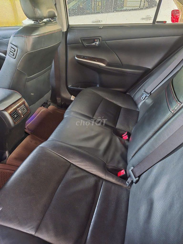 Toyota Camry 2.5Q 2016 Vàng cát