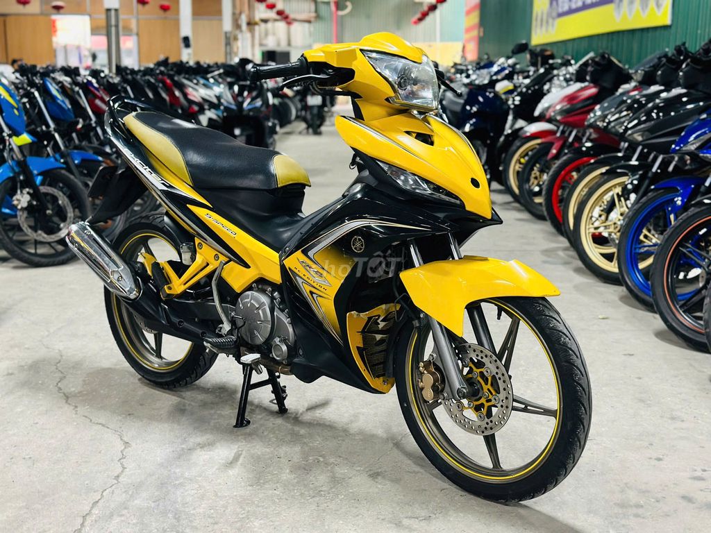 XE MÁYTHANH TÙNG_EXCITER 135 CÔN TAY MÀU VÀNG ĐEN. Mua bán Xe máy tại Quận Bắc Từ Liêm Hà Nội được đăng bởi THANH TÙNG hình 1