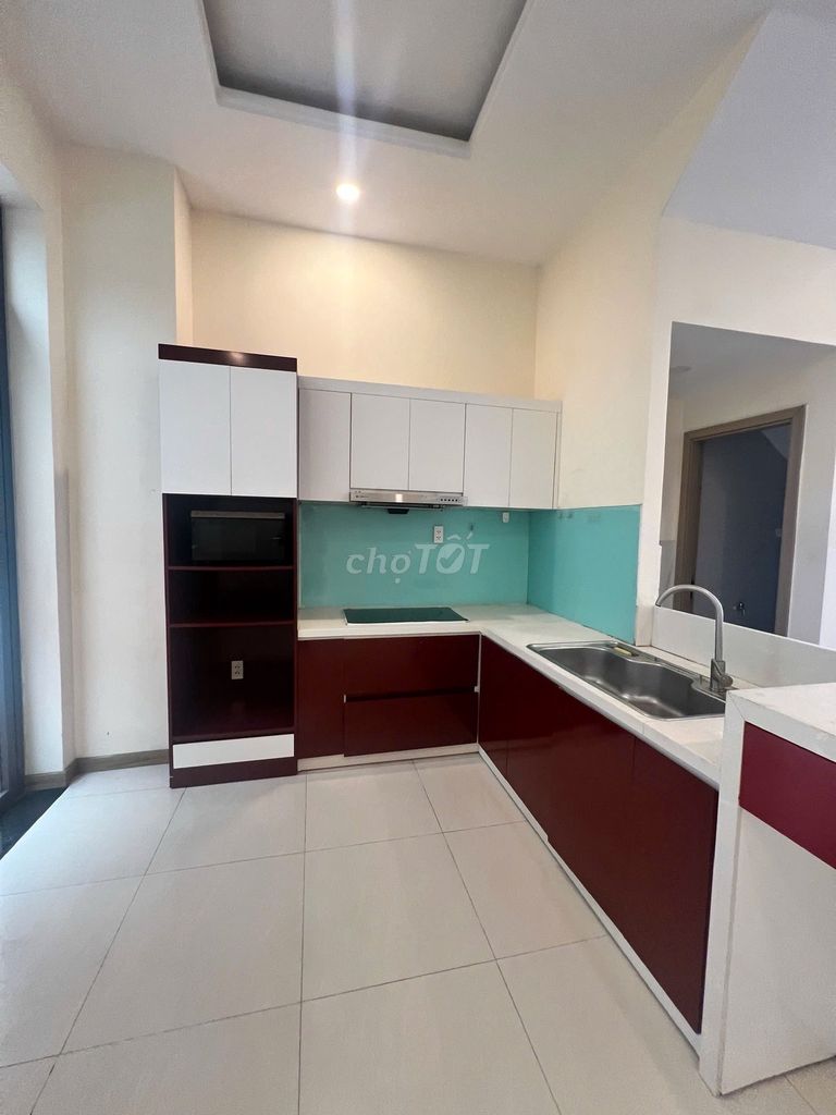 Таунхаус Lakeview City целиком, с отделкой, 3 спальни, 3 санузла