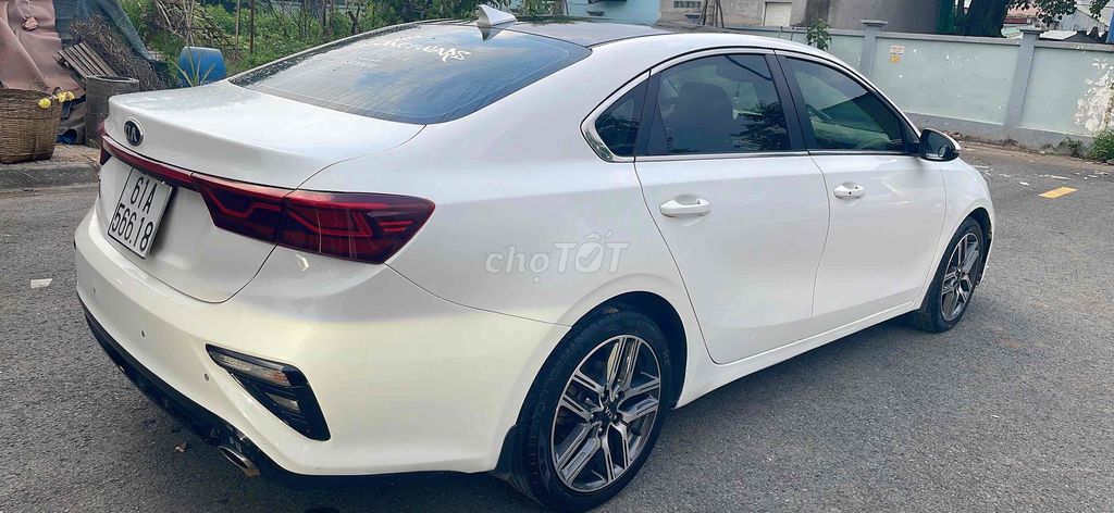 Kia Cerato mẫu mới đăng kí 2019 - 95000 km. Mua bán Ô tô tại Thành phố Dĩ An Bình Dương được đăng bởi Phan văn Độ hình 4