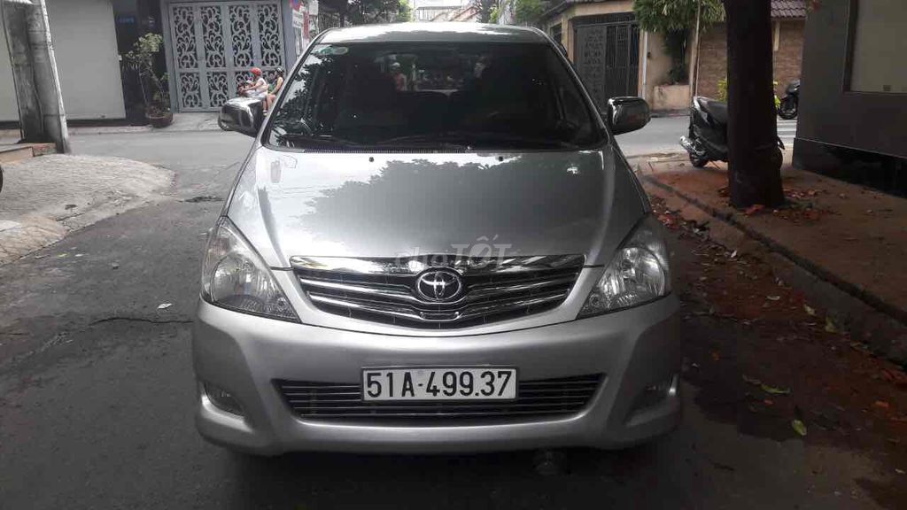 xe nhà innova 2009 số AT xe zin 95/ cực kỳ đẹp