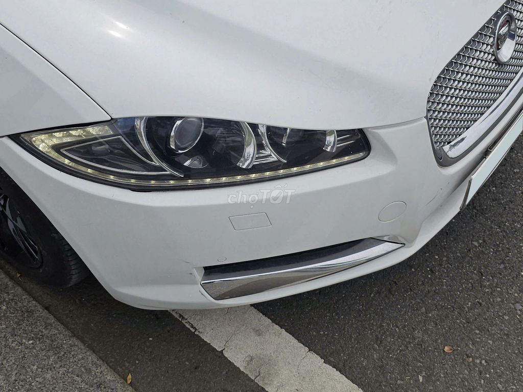 Jaguar XF 2014 2.0 AT - 125000 km. Mua bán Ô tô tại Thành phố Thủ Đức Tp Hồ Chí Minh được đăng bởi SÀN Ô TÔ VIỆT NAM SÀI GÒN hình 2