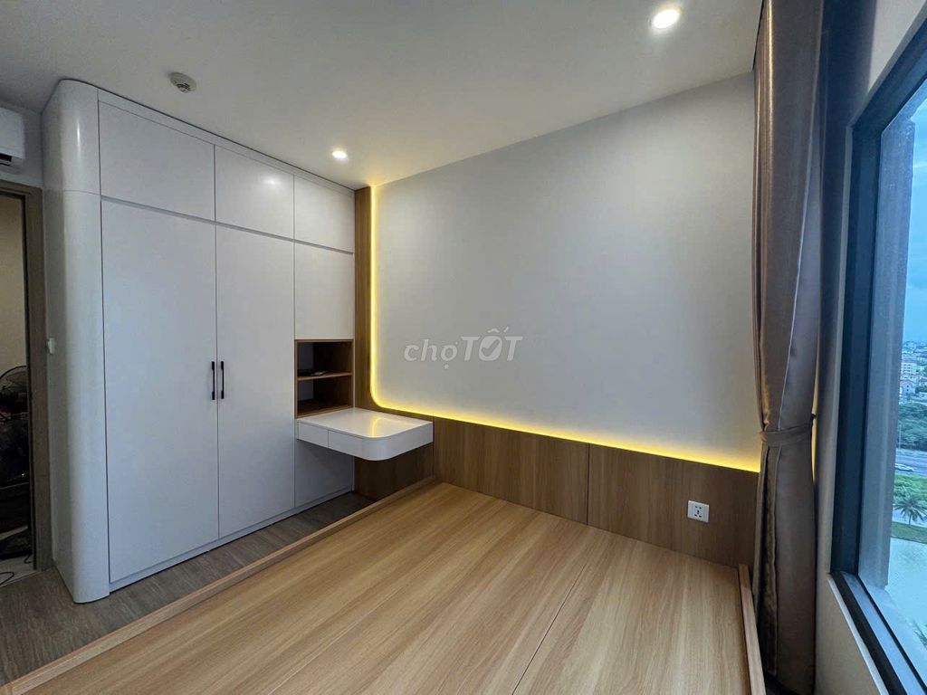 Студия Sapphire Vinhomes Ocean Park с базовой мебелью