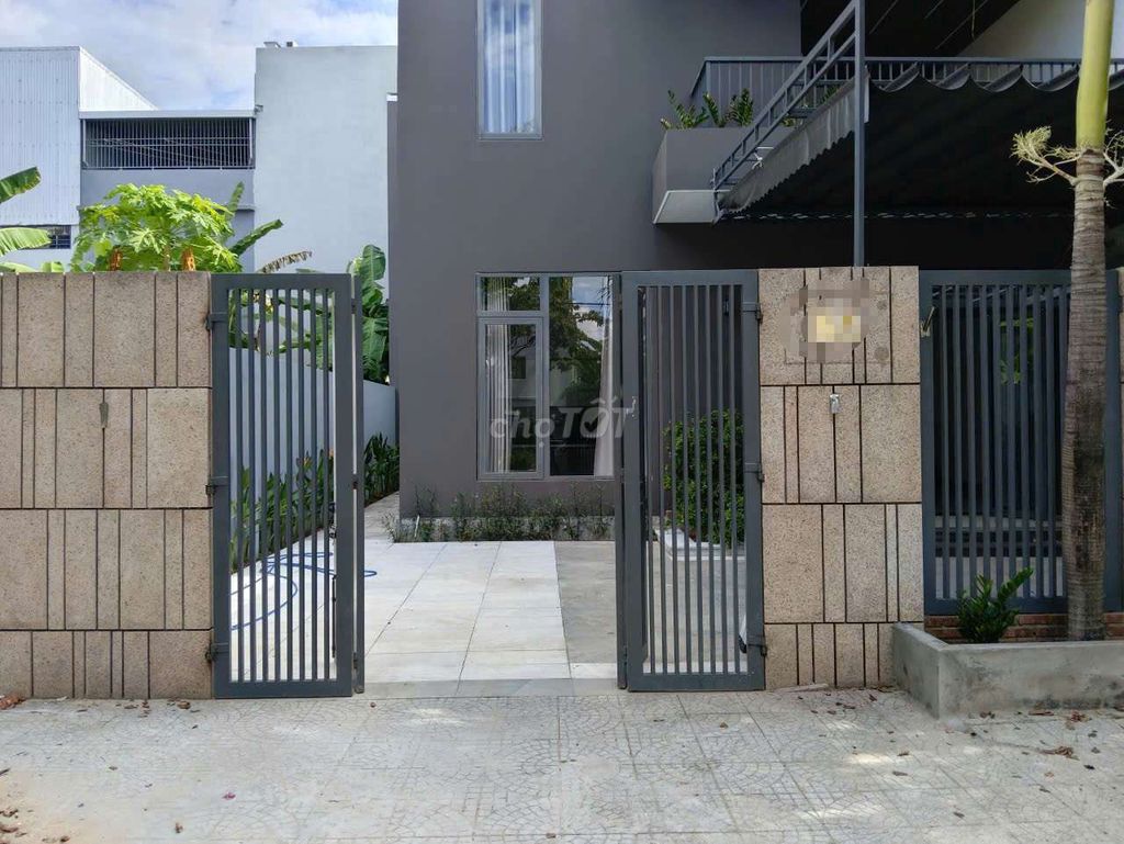 Аренда · 5 комн. · 200 м² · Quận Cẩm Lệ, ул. Đường Thanh Lương 23