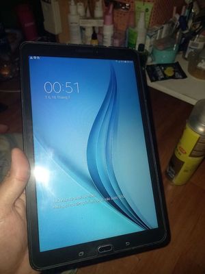 Samsung Galaxy Tab E Nhỏ Gọn 8GB. Mua bán Máy tính bảng tại Quận 1 Tp Hồ Chí Minh được đăng bởi thành