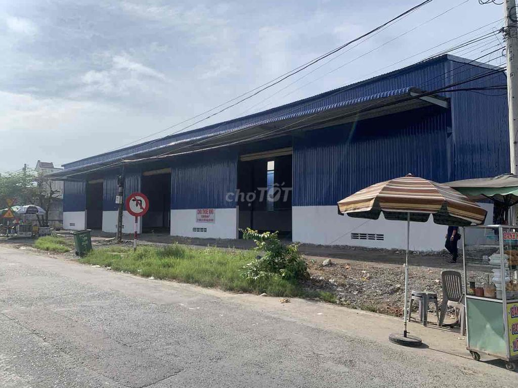 chính chủ cho thuê kho mới xây MT 50m Ql1A Vĩnh Long. Cho thuê văn phòng, mặt bằng kinh doanh tại Thành phố Vĩnh Long Vĩnh Long được đăng bởi c hang hình 3