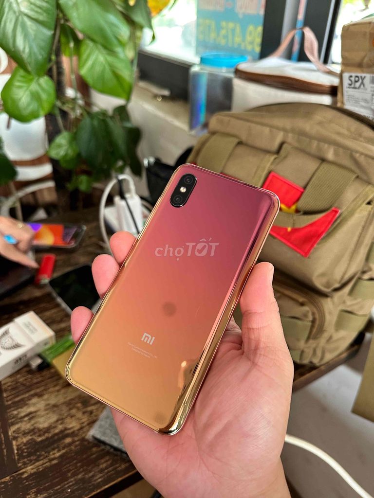 Xiaomi 8 Pro 8/128GB chip snap 845 mượt. Mua bán Điện thoại tại Thành phố Buôn Ma Thuột Đắk Lắk được đăng bởi Xuân Tr hình 1