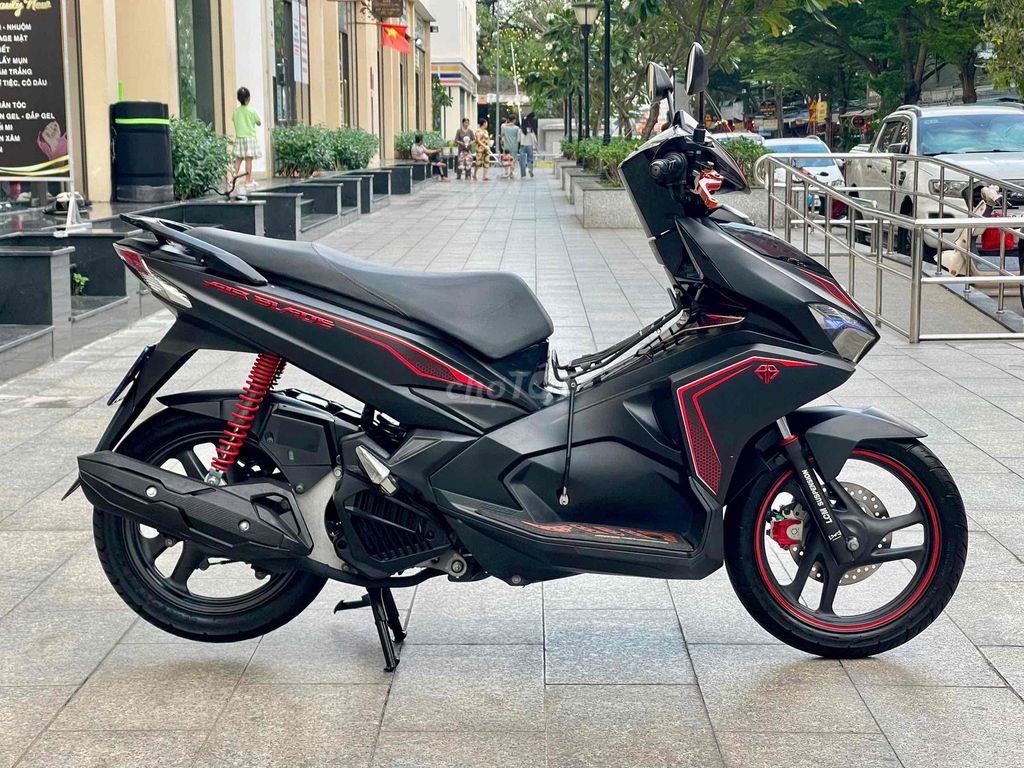 🔥 BÁN HONDA AIRBLADE 2018 KHOÁ SMARTKEY _9 CHỦ. Mua bán Xe máy tại Quận Gò Vấp Tp Hồ Chí Minh được đăng bởi LONG THỊNH hình 4