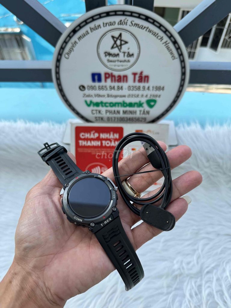 Amazfit T-Rex 2 bản đen ánh kim,ngoại hình tầm 98%