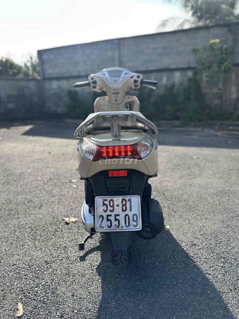 xe bán. Mua bán Xe máy tại Thành phố Thủ Đức Tp Hồ Chí Minh được đăng bởi CỬA HÀNG XE MÁY 686 hình 5