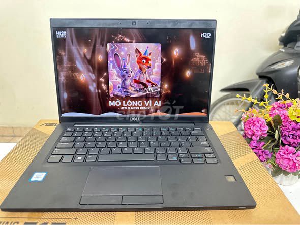 Dell Latitude 7390 i7-8650U 8GB/256GB. Mua bán Laptop tại Quận 1 Tp Hồ Chí Minh được đăng bởi Hội Đồ Điện Tử hình 1