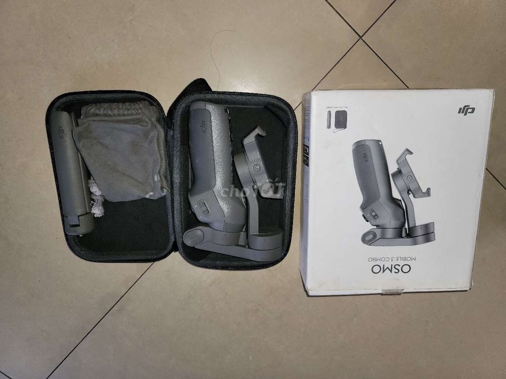 Gymbal DJI Osmo Mobile 3 Combo như mới. Dùng ngon.