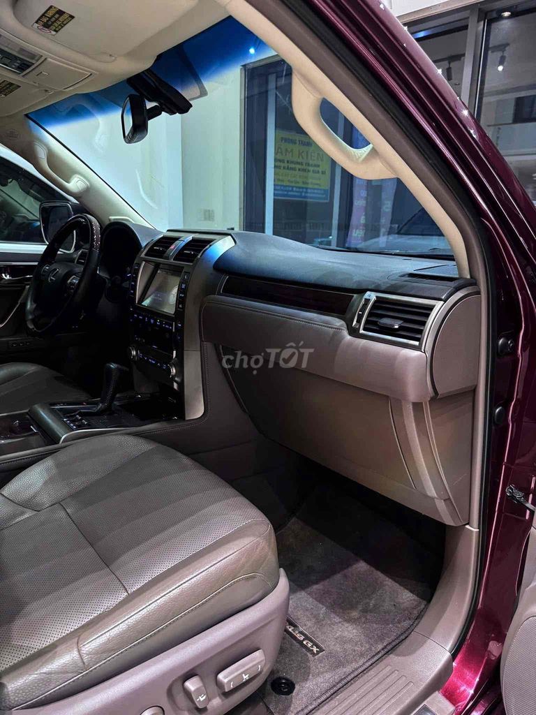 Lexus GX 2*** km. Mua bán Ô tô tại Quận Gò Vấp Tp Hồ Chí Minh được đăng bởi Duyên Vy hình 9