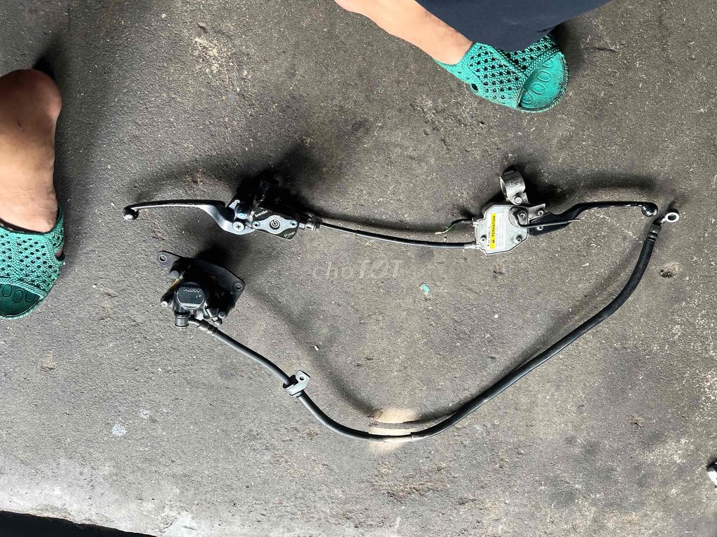 nguên bộ thắng đĩa và tay thắng trái phải zin theo. Mua bán Phụ tùng xe tại Quận Tân Bình Tp Hồ Chí Minh được đăng bởi nguyendactiep hình 1