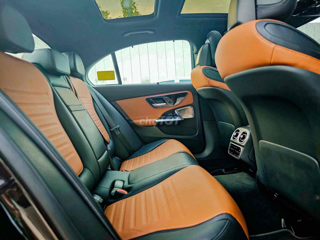 🔺MERCEDES C43 AMG 4MATIC MODEL 2024- XUẤT HD CAO. Mua bán Ô tô tại Quận 7 Tp Hồ Chí Minh được đăng bởi Tung hình 8