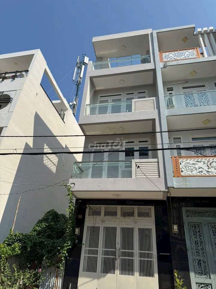 Nhà MT đường 64 Bình Phú 4x18m 3 lầu 4PN giá 18 triệu 