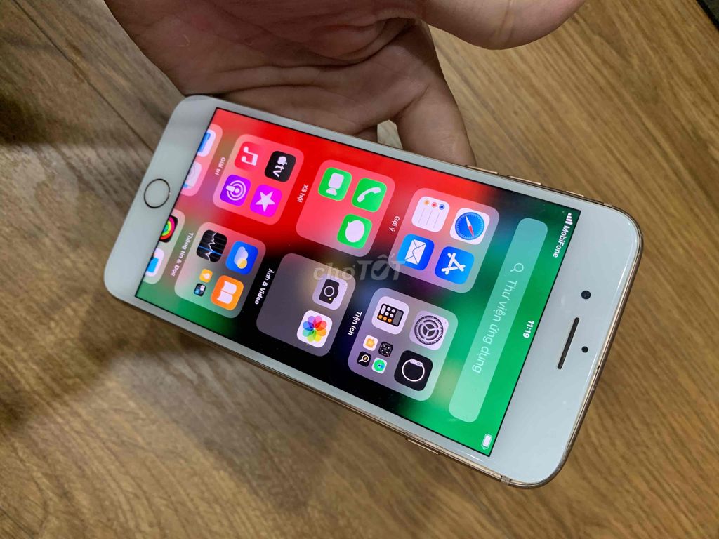 Iphone 8 plus q.tế 64G zin full pin 100%. Mua bán Điện thoại tại Quận Bình Tân Tp Hồ Chí Minh được đăng bởi Nhân Mã hình 1